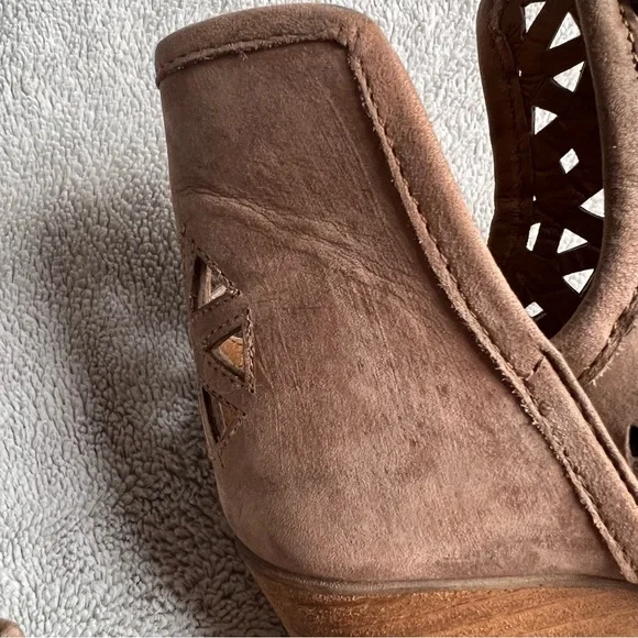 Musse & Cloud Athena Leather Laser Cut Western Ankle Boot Booties Tan Brown 10 - Picture 11 of 17